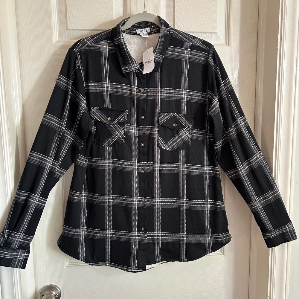 rue 21 Flannel, Large
